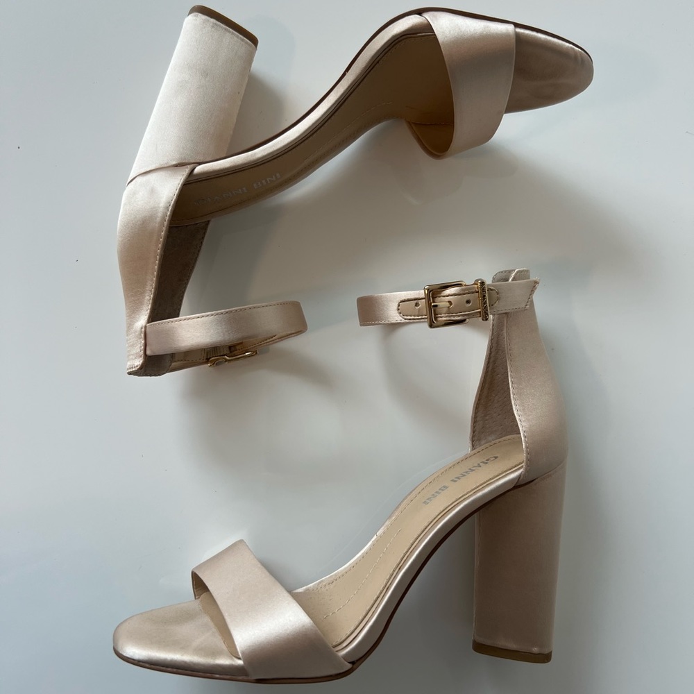 Gianni Bini Heels